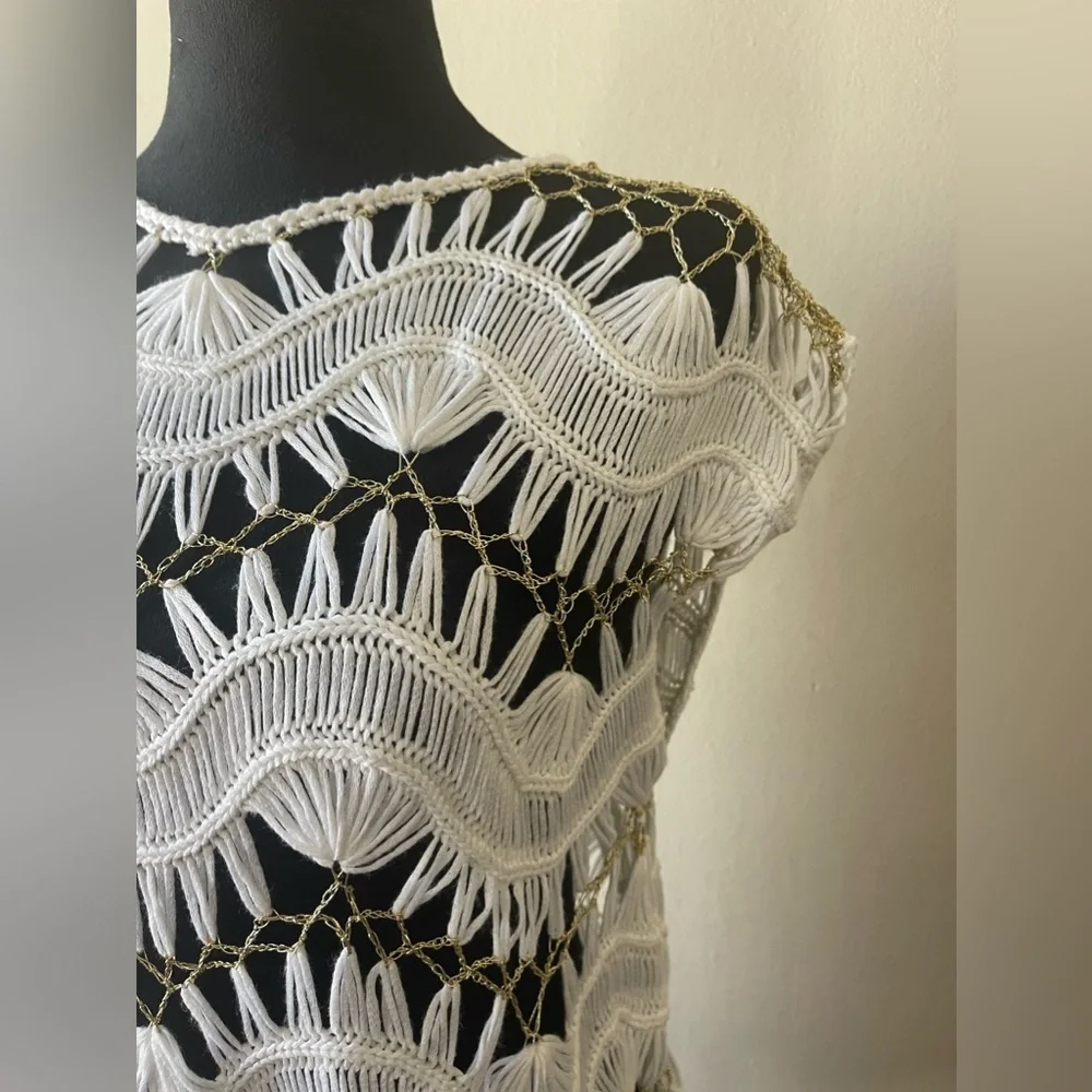 Venus white crotched/gold thread chain look swim cover up, size med, like new - Picture 3 of 8